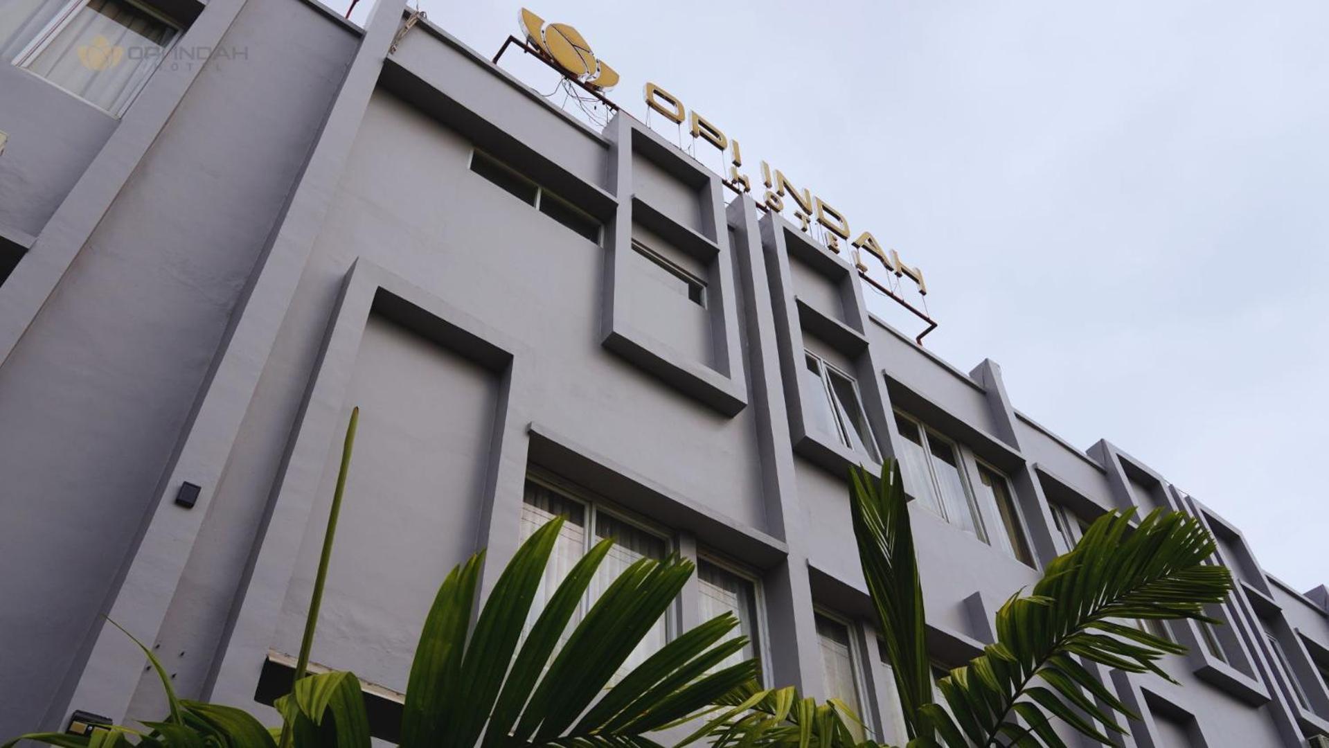 Hotel Opi Indah 3*